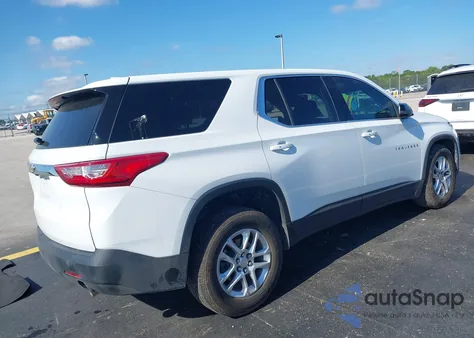 2021 Chevrolet Traverse Fwd Ls из США, поврежденный, VIN 1GNERFKW0MJ240592